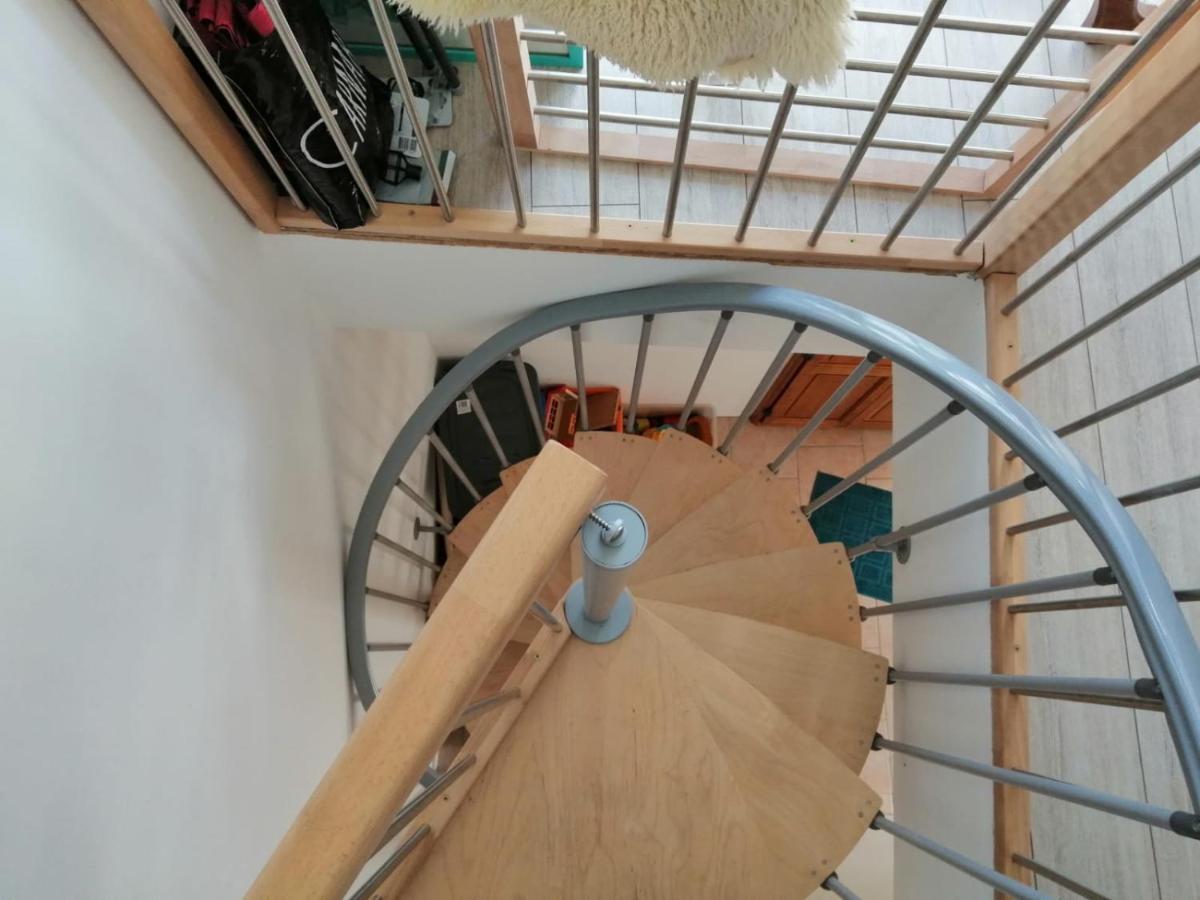 Les Gremilles Bed & Breakfast Bassoncourt ภายนอก รูปภาพ